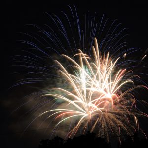 座間キャンプの花火