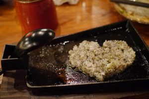 宮崎地鶏の油で炒めたご飯