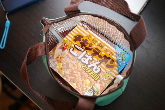 １００円均一のお弁当保温バッグ