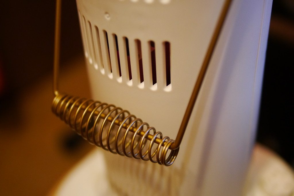 BRUNO カーボンファンヒーター Nostal Stove Sは、レトロで可愛くてとっても暖か 不器用ブログ